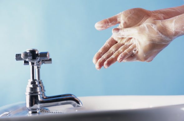 Lavage de main, robinet, savon