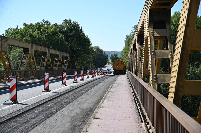 voie en travaux sur le pont