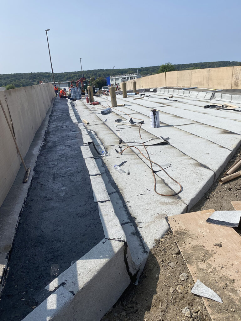 Pont-Saint-Marcel-Phase1 trottoir et sol en travaux