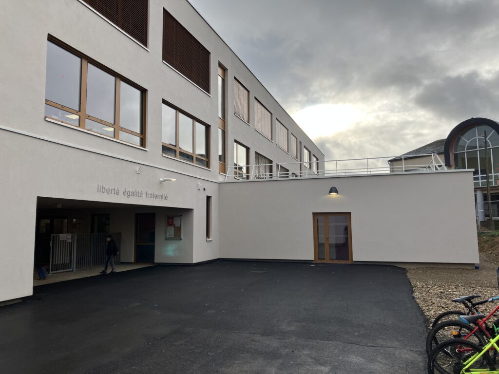 college rugles-1 batiment